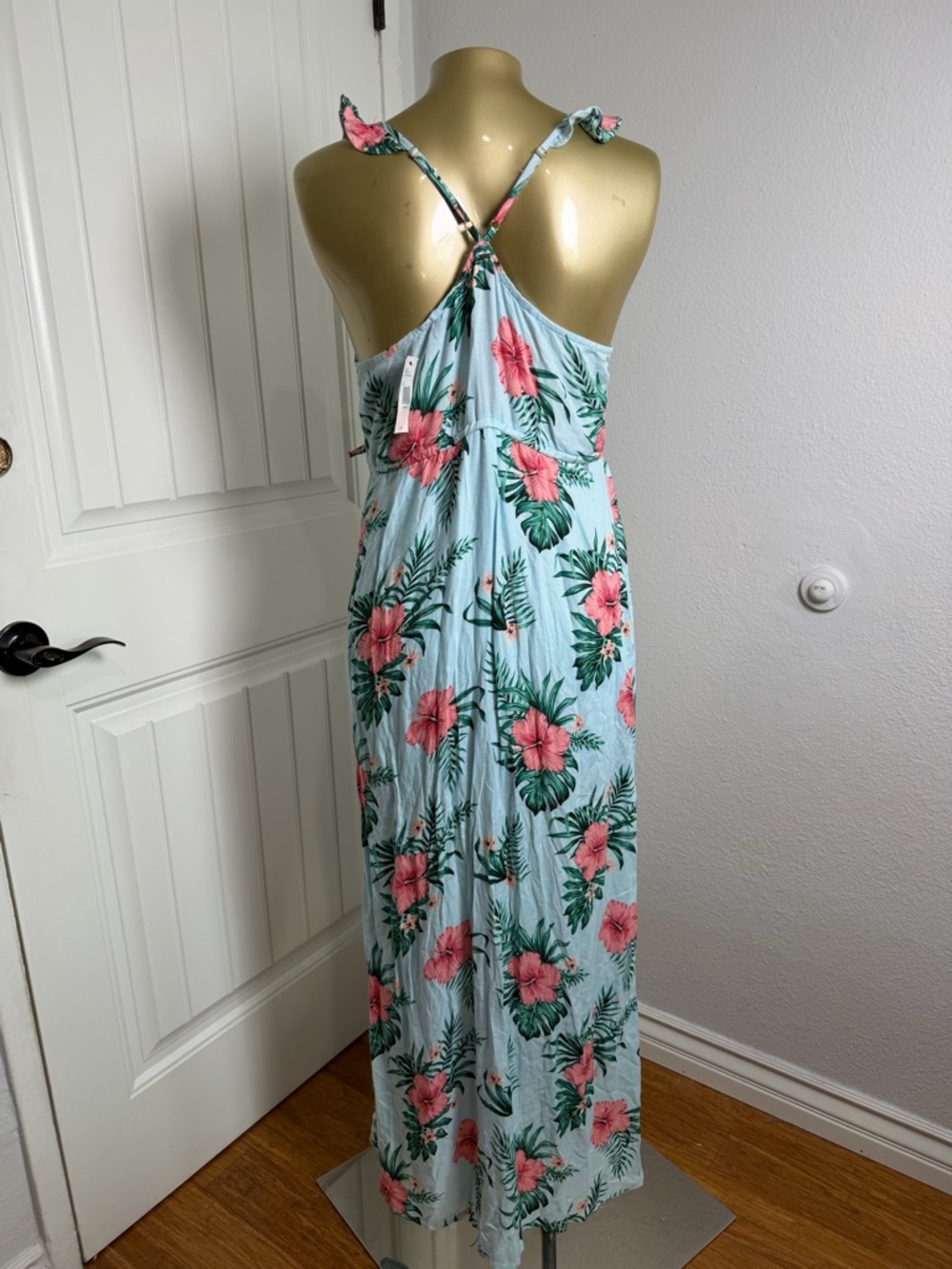 Guess Tropical Vacation Ruffled Faux
Wrap High Low Midi Dress S - Picture 6 of 9